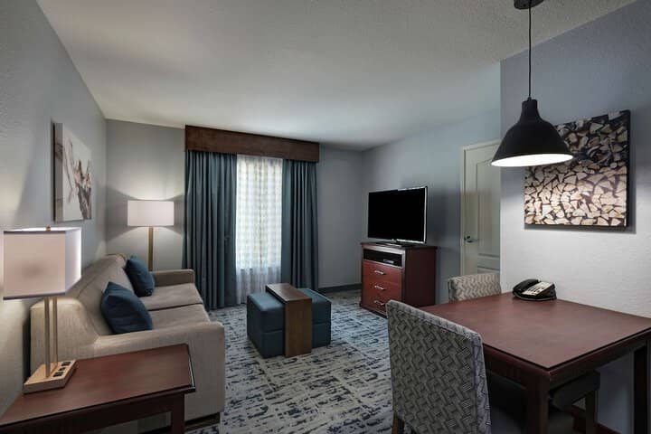 Room 8 of 46